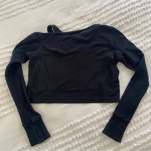 Gymshark Off-Shoulder Cropped Sweater Size Small - Picture 4 of 6